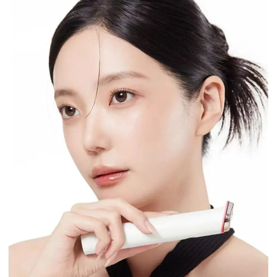 【美品】medicube AGE-R BOOSTER PRO 美顔器 ホワイト Medicube Age-R Booster Pro White - Shop online now | Aiya Beauty Care